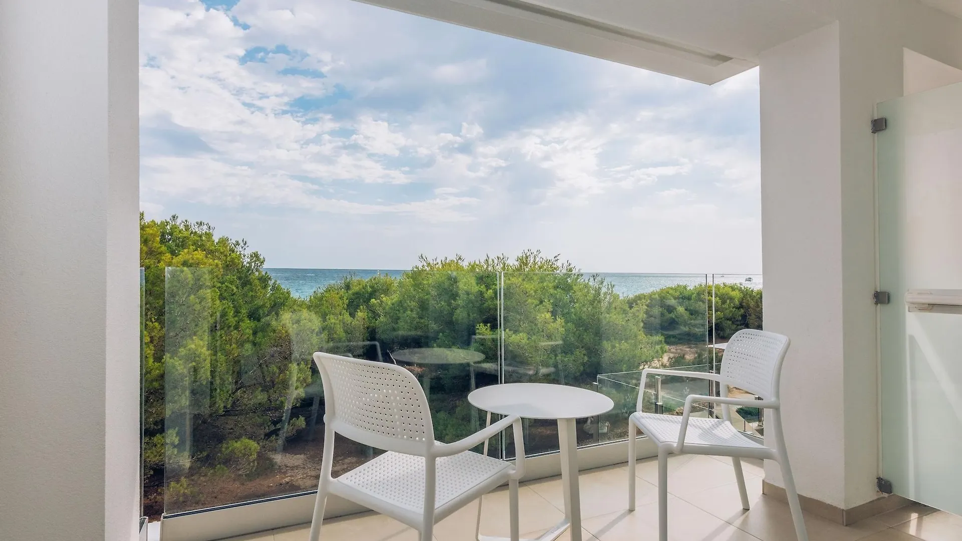 Iberostar Waves Cala Millor - Adults Only Hotel 4*, Cala Millor (Mallorca) Espanha