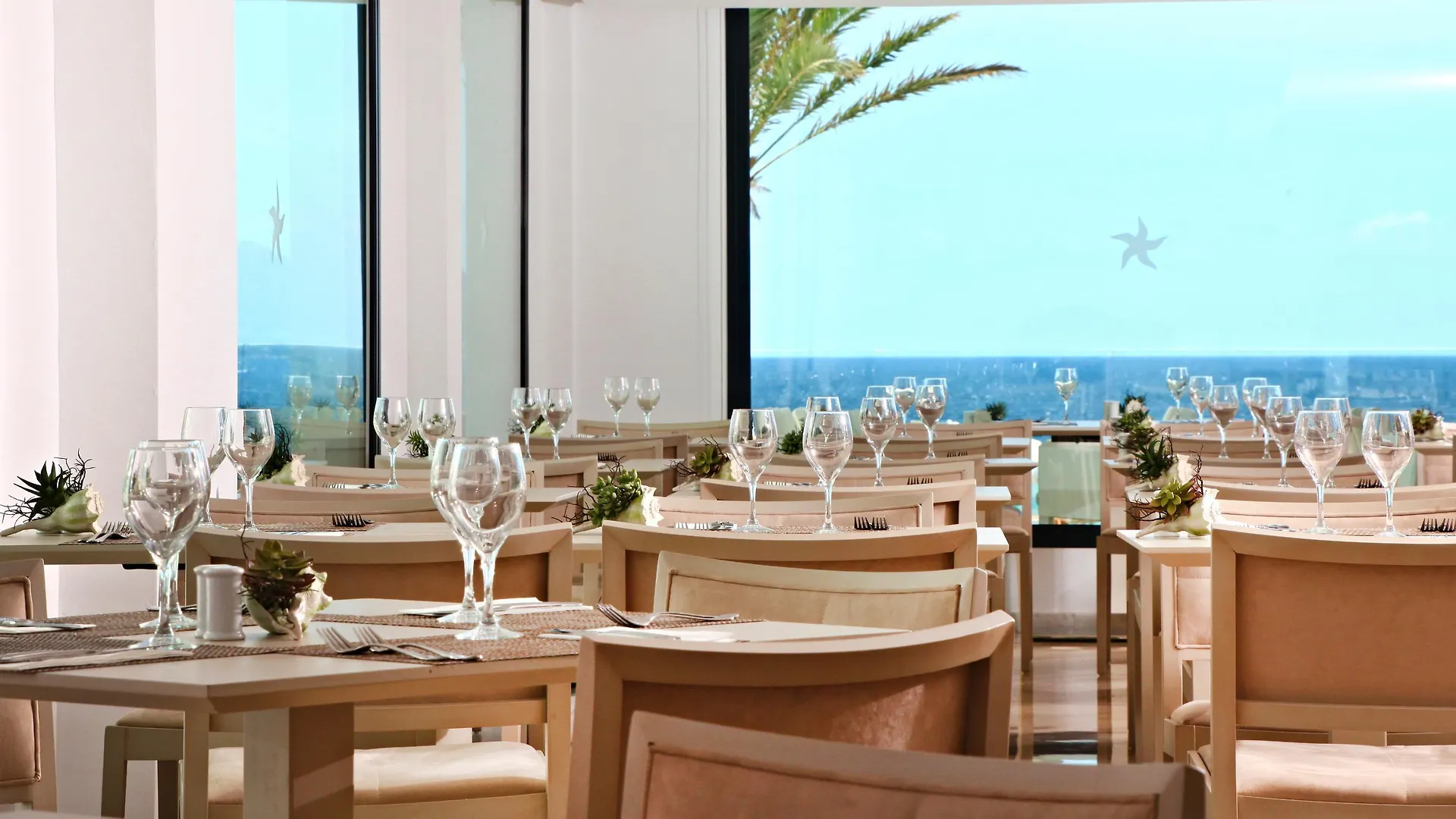 Iberostar Waves Cala Millor - Adults Only Hotel
